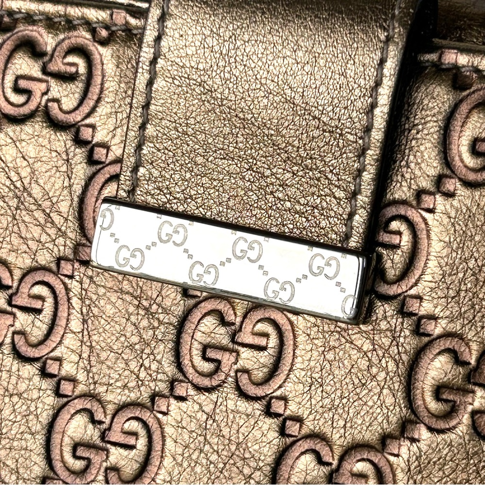 Gucci Wallet Metallic Gold - Picture 14 of 16